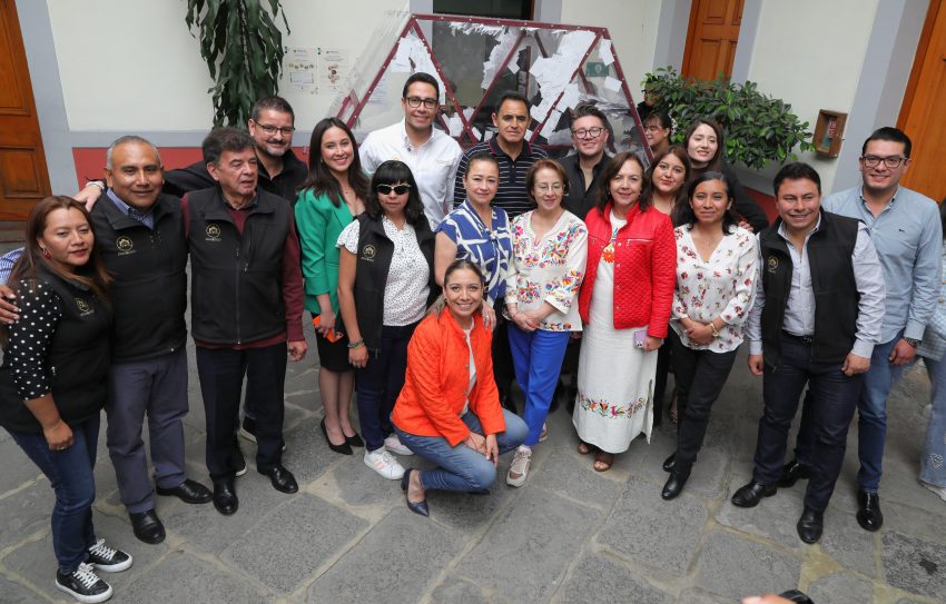 ALCALDE JORGE REYES, PREMIA A CONTRIBUYENTES CUMPLIDOS